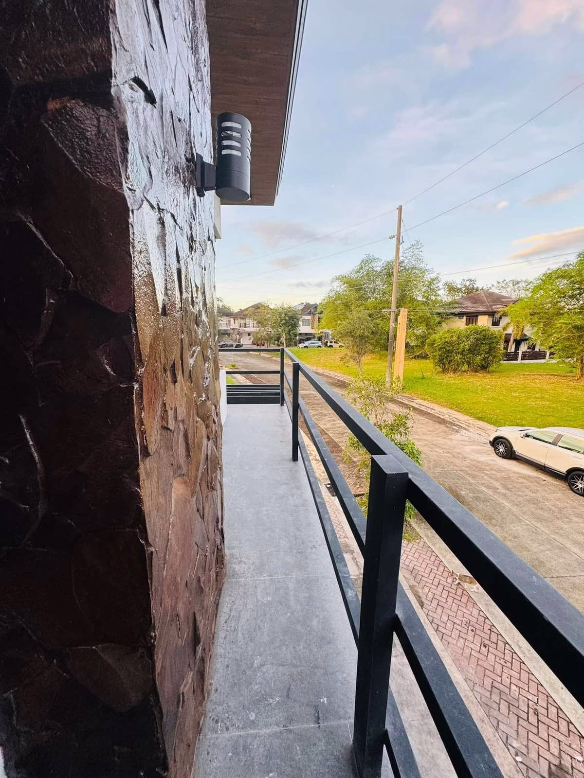 Pramana Residential Park House For Rent: Smart Home Luxury
