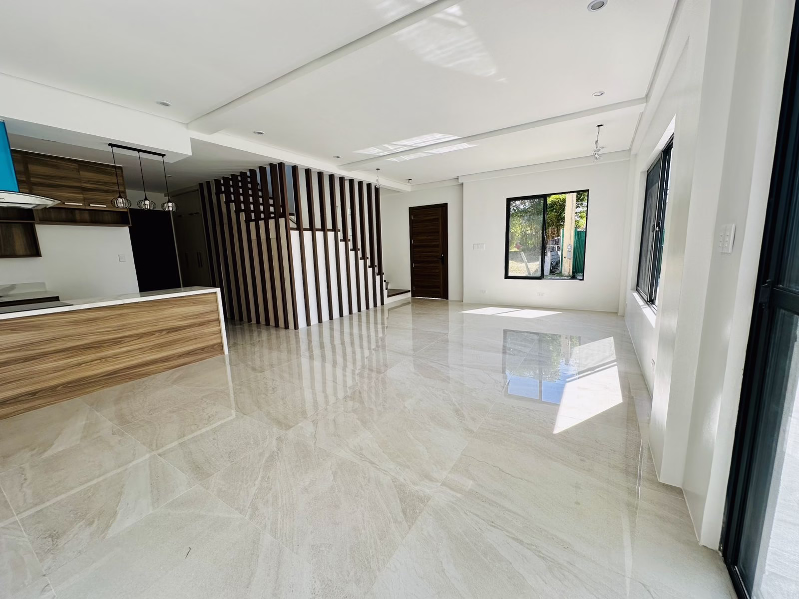 Pramana Residential Park House For Rent: Smart Home Luxury