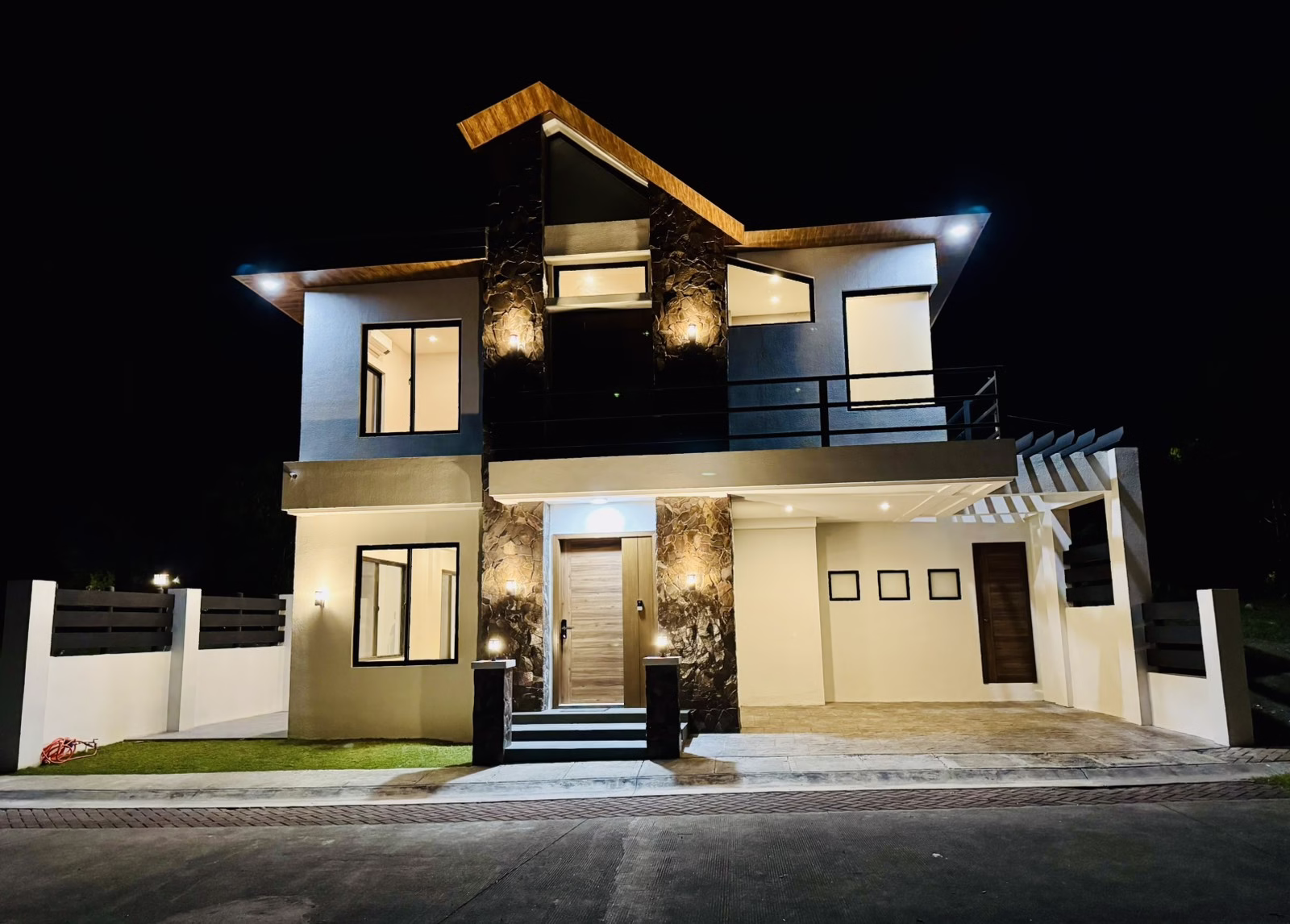 Pramana Residential Park House For Rent: Smart Home Luxury